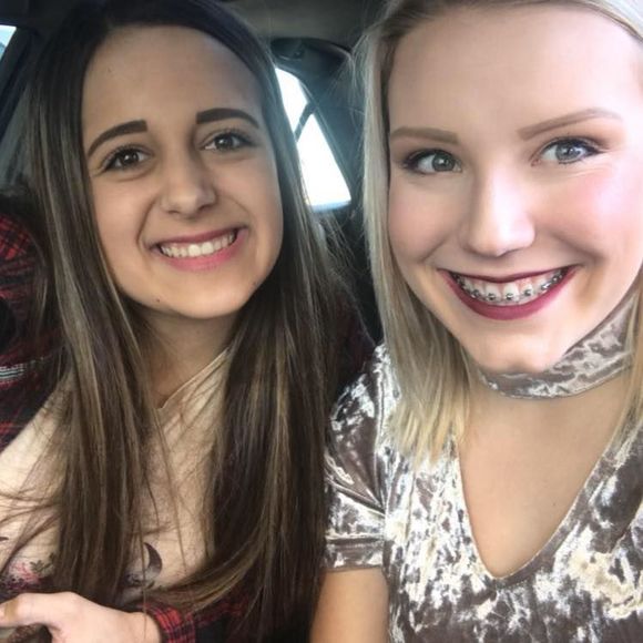 Meet your Posher, Hailey - Picture 1 of 1